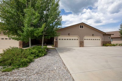 /international/us/317-cedar-springs-drive-thayne-wy-110100560523/