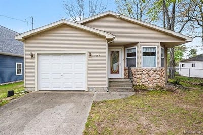 /international/us/4157-betty-lee-boulevard-sage-twp-mi-110108100054/
