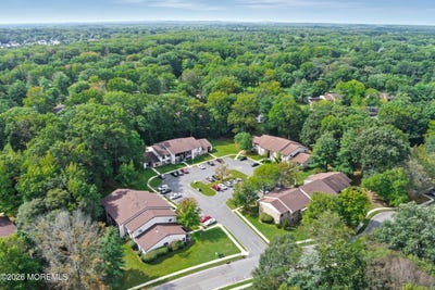 /international/us/154-cross-slope-court-manalapan-nj-110107081497/