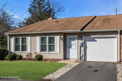 /international/us/106-petty-place-lakewood-nj-110106346547/