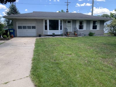 /international/us/509-sunset-drive-clinton-mi-110108933909/