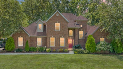 /international/us/1048-diamond-brook-drive-richmond-ky-110101474482/?lang=id