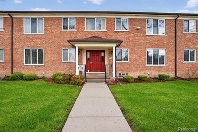 /international/us/22850-e-9-mile-road-st-clair-shores-mi-110106723627/