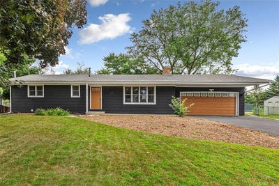/international/us/13617-washburn-avenue-s-burnsville-mn-110101460263/