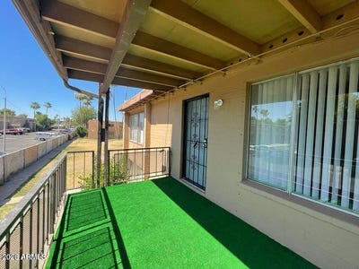 /international/us/2412-w-campbell-avenue-phoenix-az-110108221391/
