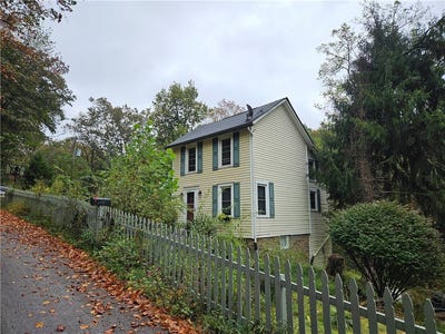 /international/us/3132-baker-school-rd-north-huntingdon-pa-110102520109/