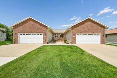 /international/us/2524-nw-3rd-park-avenue-waverly-ia-110107827299/