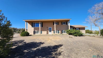 /international/us/709-milda-avenue-gallup-nm-110106772382/