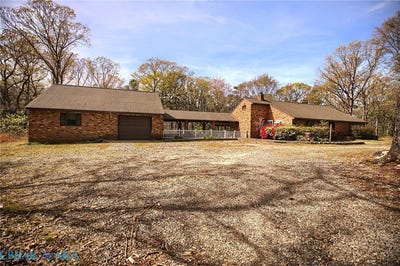 /international/us/12614-salem-church-road-gloucester-va-110107935404/