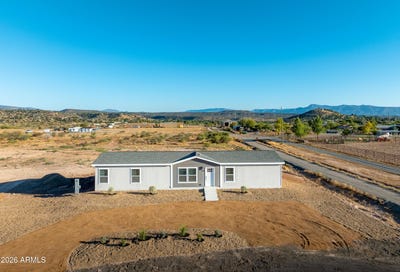 /international/us/4101-e-dahlia-avenue-rimrock-az-110109231763/