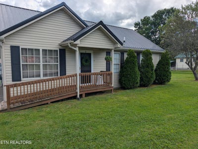 /international/us/102-stone-creek-drive-middlesboro-ky-110101507755/