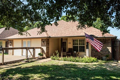 /international/us/516-neches-chandler-tx-110110272786/