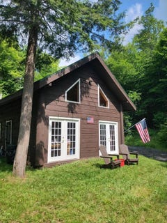 /international/us/1492-tupper-rd-road-long-lake-ny-110100524192/