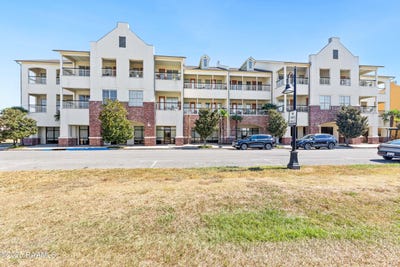 /international/us/120-waterview-road-youngsville-la-110104519952/