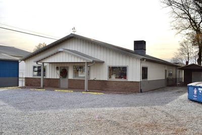 /international/us/107-w-main-st-albion-il-110104328474/