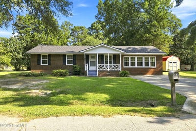 /international/us/404-w-green-street-robersonville-nc-110119576785/