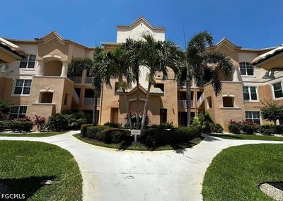 /international/us/16430-millstone-circle-fort-myers-fl-110108507400/