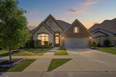 /international/us/1617-cygnet-court-van-alstyne-tx-110107054176/