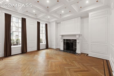 /international/us/127-e-64th-street-new-york-ny-110120425224/