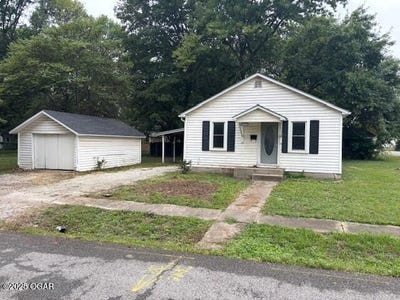 /international/us/1401-mill-street-lamar-mo-110107713828/