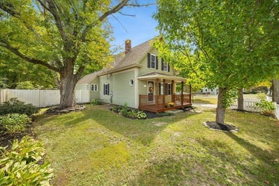 /international/us/421-n-main-street-raynham-ma-110120027242/