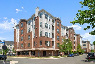 /international/us/3160-john-glenn-street-herndon-va-110108203861/