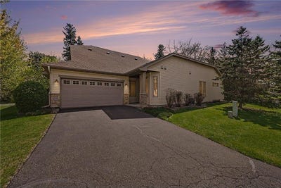 /international/us/2318-olivia-court-e-maplewood-mn-110107730103/