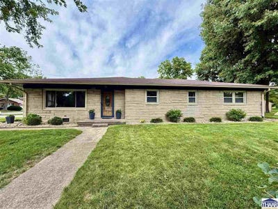 /international/us/1108-roger-drive-plainfield-in-110109059862/
