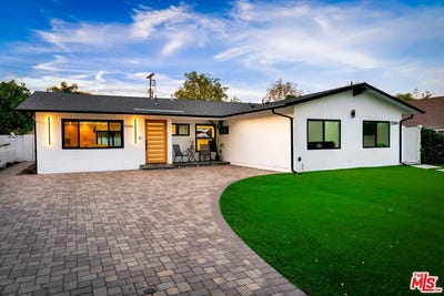 /international/us/23343-hartland-st-west-hills-ca-110106531998/