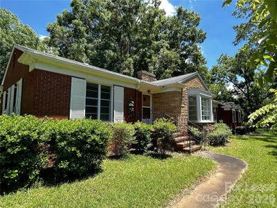 /international/us/6602-allen-black-road-charlotte-nc-110108124552/