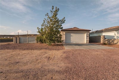 /international/us/4715-n-sierra-road-kingman-az-110120021115/