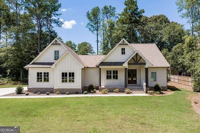 /international/us/157-south-main-watkinsville-ga-110101209703/?lang=en