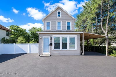 /international/us/377-w-park-avenue-oakhurst-nj-110108533084/