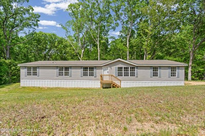 /international/us/258-coles-point-road-batesville-ms-110107392274/