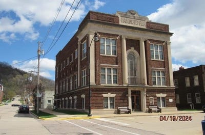 /international/us/165-n-central-avenue-richland-center-wi-110091478157/?lang=zh-cn