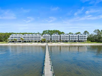 /international/us/3186-hwy-98-e-carrabelle-fl-110100022322/
