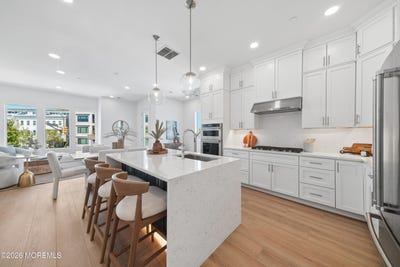 /international/us/414b-cookman-avenue-asbury-park-nj-110108765823/