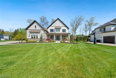 /international/us/29288-hampshire-place-westlake-oh-110107601518/