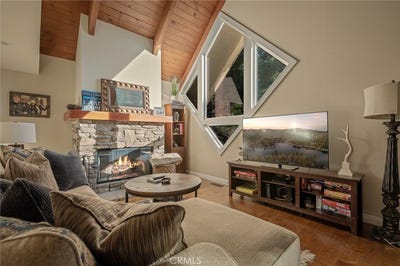 /international/us/831-nadelhorn-lake-arrowhead-ca-110106537160/