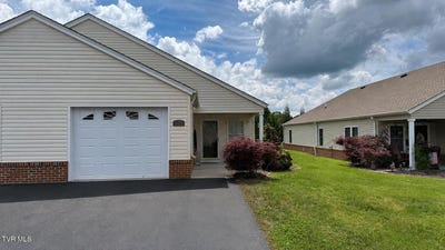 /international/us/1413-lodge-pine-walk-kingsport-tn-110108413889/