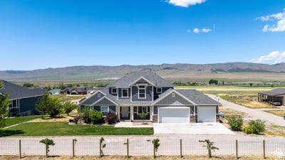 /international/us/1284-s-old-highway-91-mona-ut-110108629050/
