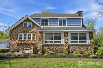 /international/us/905-n-washington-avenue-green-brook-nj-110107467173/