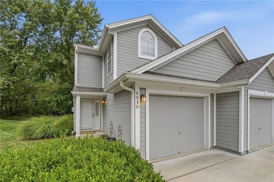 /international/us/6030-ne-moonstone-drive-lee-s-summit-mo-110120053186/