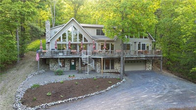 /international/us/5889-west-bluff-drive-jerusalem-ny-110099643867/