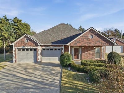 /international/us/4225-greentree-way-sand-springs-ok-110103505518/