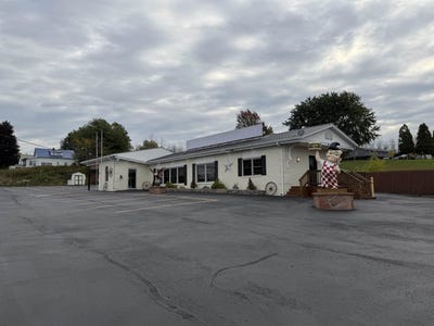 /international/us/22-highland-road-massena-ny-110120133262/
