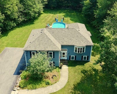 /international/us/9-eleanore-strasse-rd-easton-ma-110101437852/