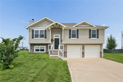 /international/us/1206-viola-street-smithville-mo-110108908449/