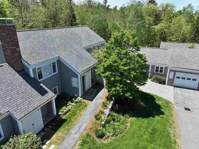 /international/us/144-hilltop-place-new-london-nh-110108662698/