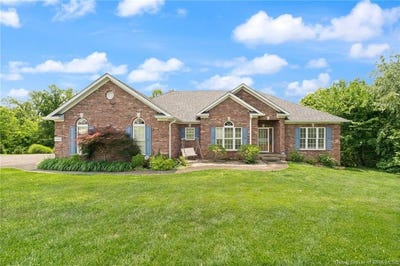 /international/us/5869-w-luther-road-floyds-knobs-in-110108231949/